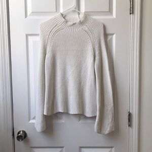 Cream sweater with flowy sleeves